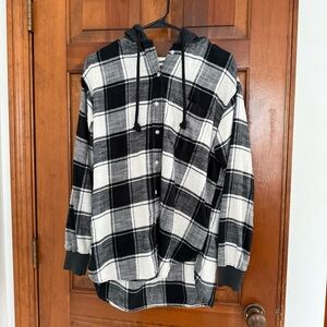 American Eagle Oversized Hoodie Flannel
